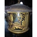 LIGHT FIXTURE